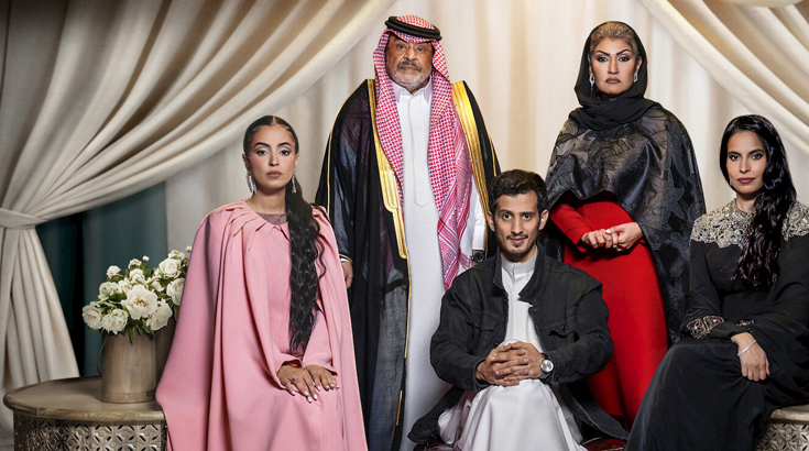 Meteliksiz Zenginler Filmi Konusu, Oyuncuları – Netflix